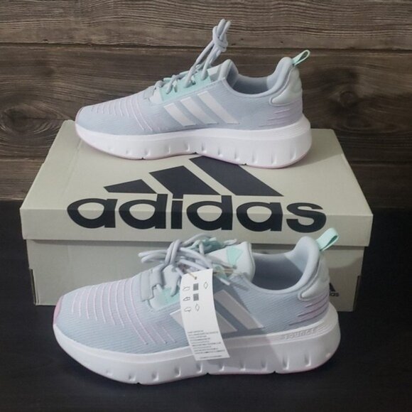 New Adidas Swift Run Kids‎ Sneakers Size 7Y Girl Lightweight Everyday Running - Picture 2 of 11
